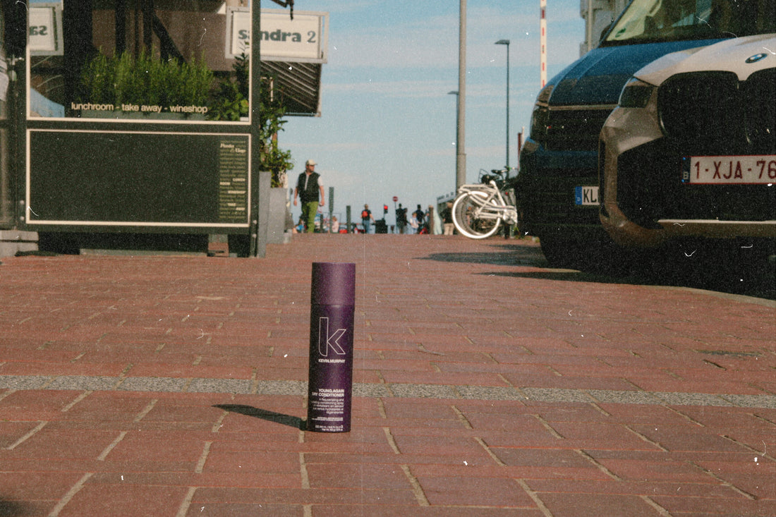 YOUNG.AGAIN DRY CONDITIONER.